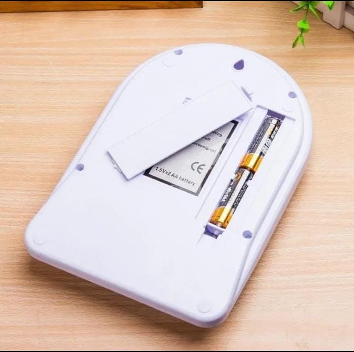 Digital kitchen weighing scale