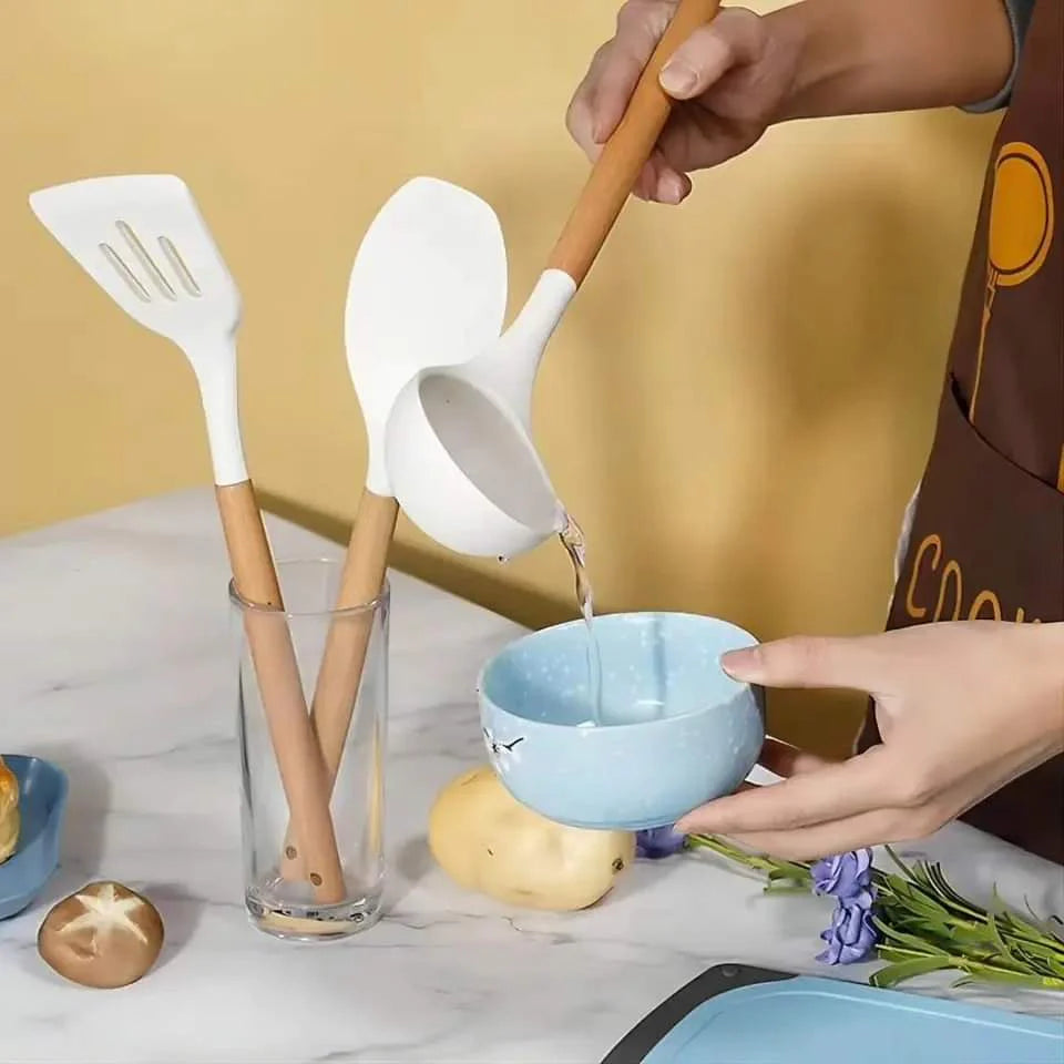 Executive Silicone Spoons 19PC